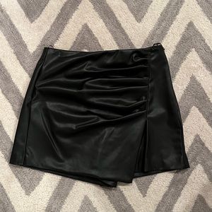 Zara faux leather black skort